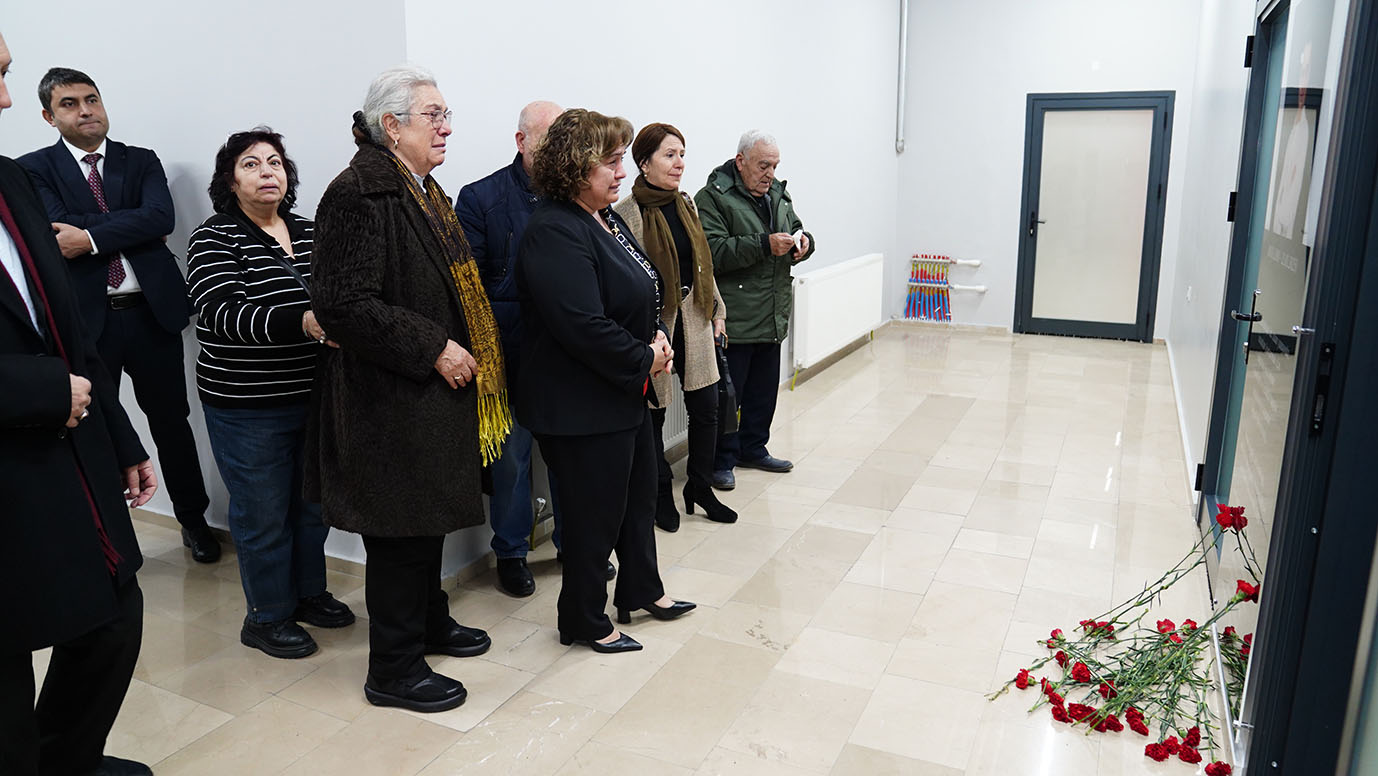 Yaşam Fen Okulları Konferans Salonu’na Yiğit Gençbay’ın Adı Verildi